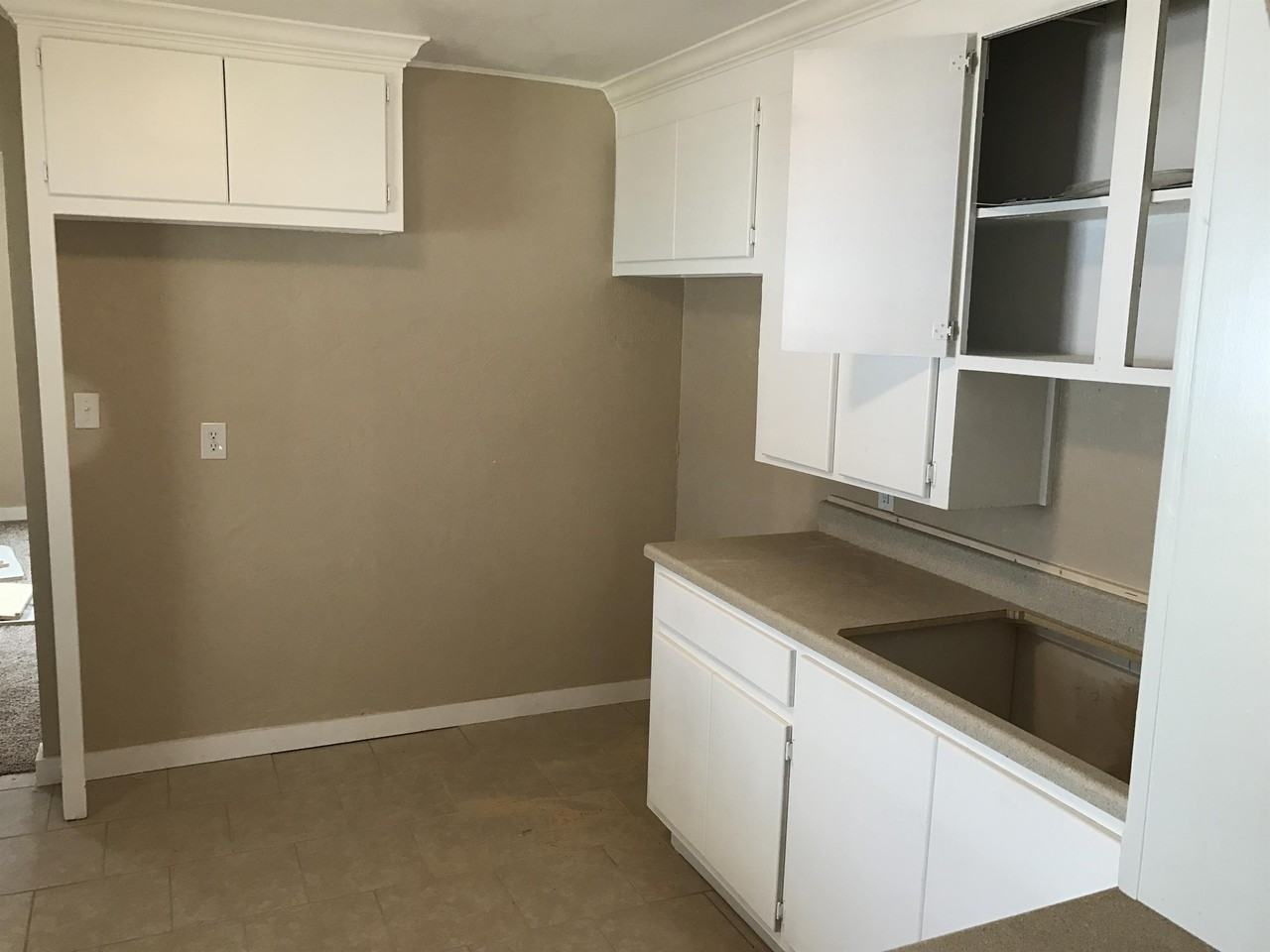 1406 North Market Street #66 - Photo 6 of 15