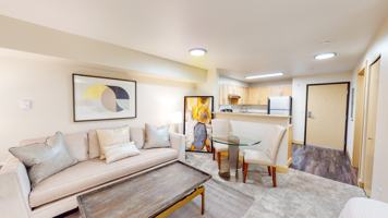 featured image of 1328 Market St