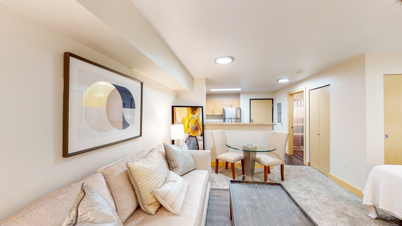 Villaggio Apartment Homes - Photo 4 of 34