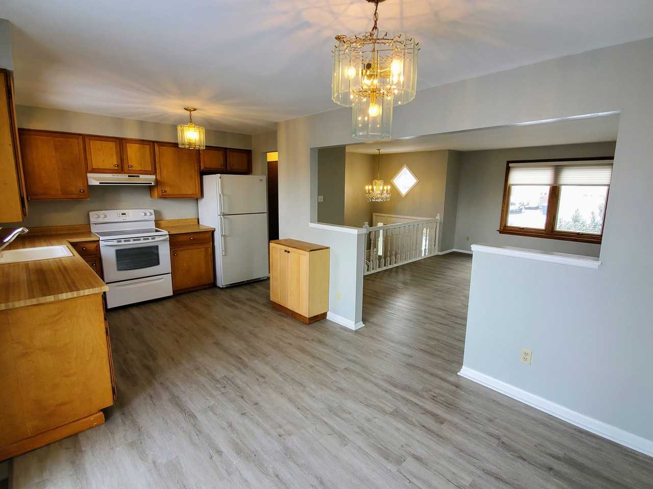 13291 W Dakota Ave - Photo 3 of 12