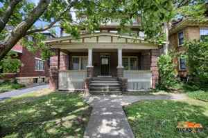 featured image of 202 E Frambes Ave