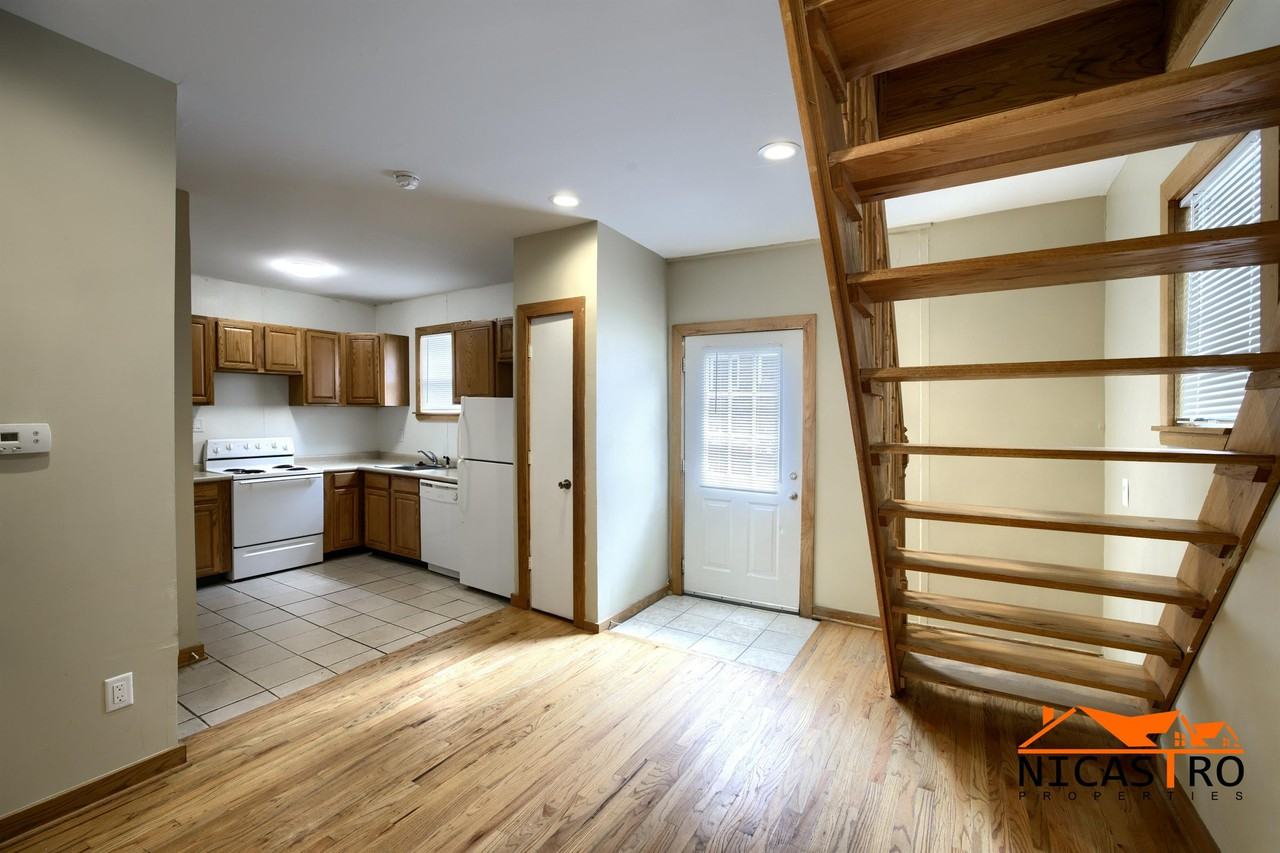 226 226 E 16th Avenue-RearREAR - Photo 5 of 40