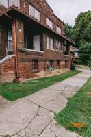featured image of 2072 Indianola Ave