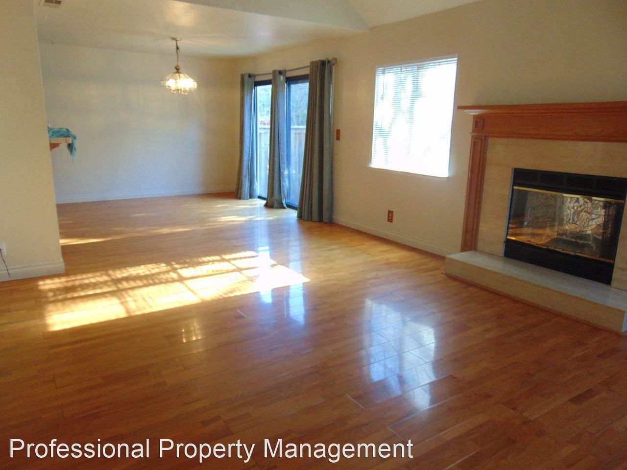 1300 Black Oak Ct - Photo 2 of 24