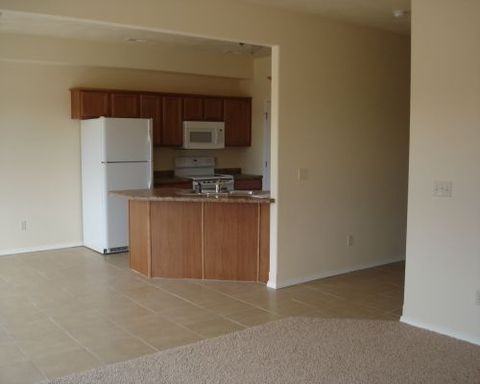 1101 N Missouri Dr - Photo 2 of 4