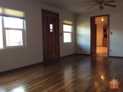 901 Acoma Pl - Photo 3 of 15