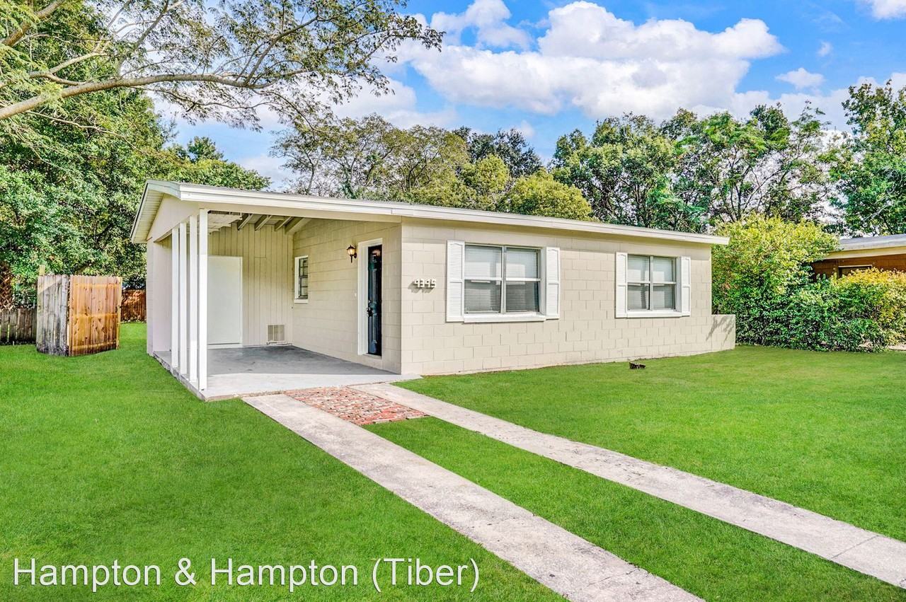 4345 Aetna Dr - Photo 2 of 20