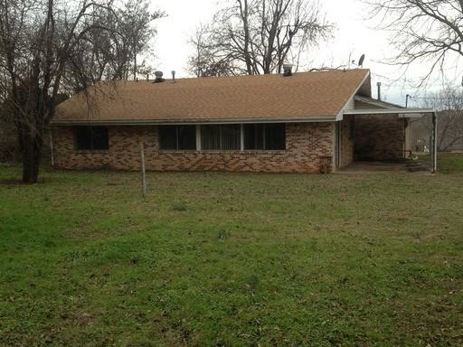 416 SE 2nd St - Photo 2 of 14