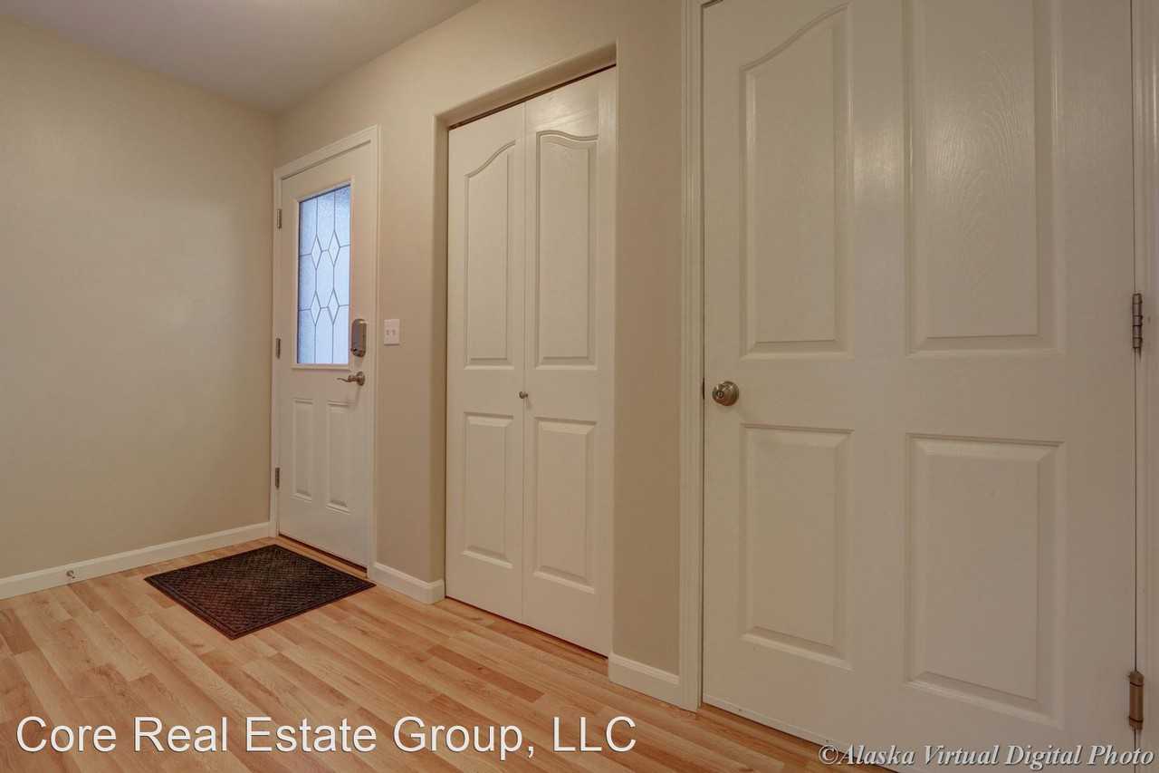 20630 Icefall Dr - Photo 3 of 33