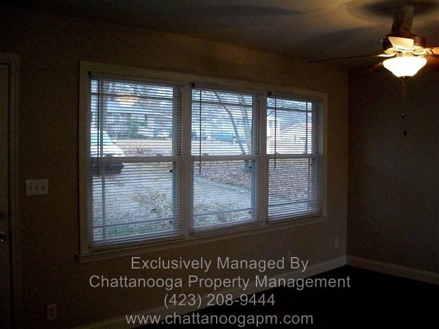 7730 Cecelia Dr - Photo 3 of 33