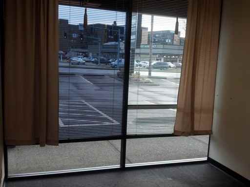 2001 Franklin Blvd #4 - Photo 3 of 13