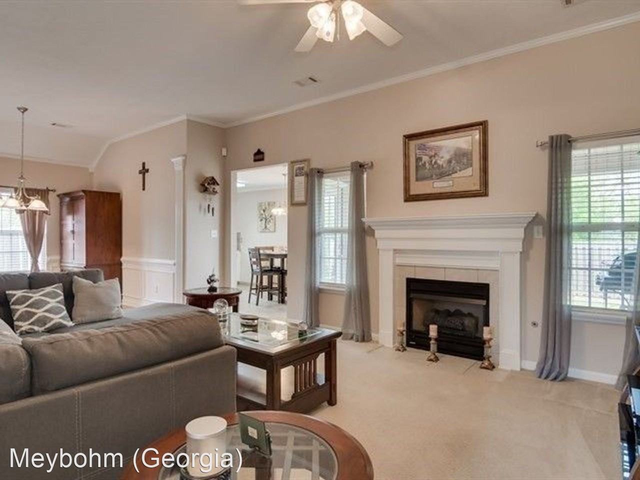 3019 Pepperhill Dr - Photo 2 of 13