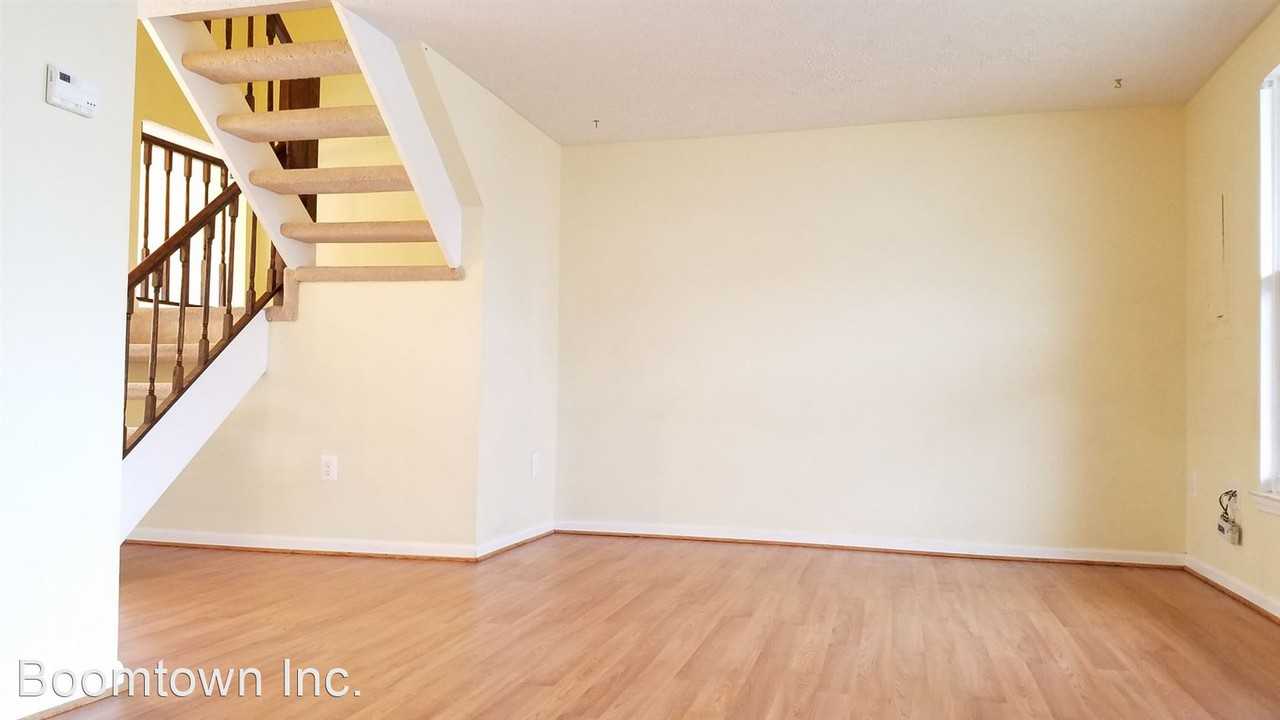 1377 David Ln - Photo 3 of 30