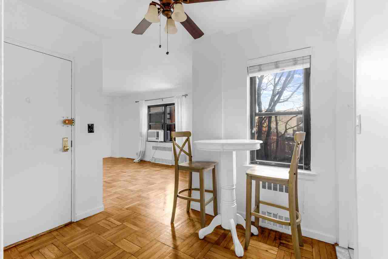 180 W Houston St #5J