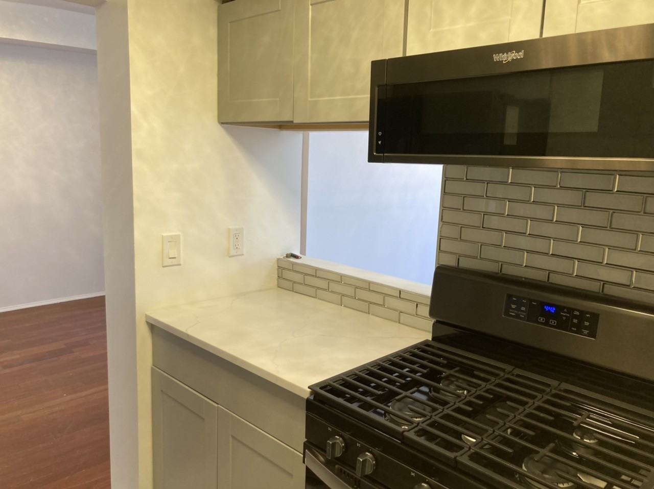 506 Lexington Ave - Photo 5 of 13