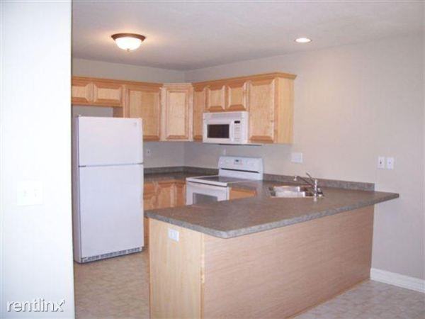 512 Partridge Ct - Photo 3 of 4