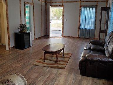 545 W Wood St #103 - Photo 3 of 26
