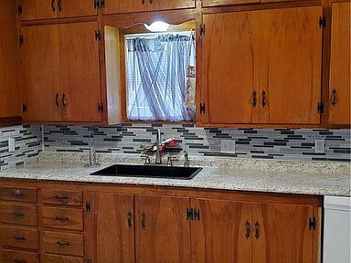 545 W Wood St #103 - Photo 4 of 26