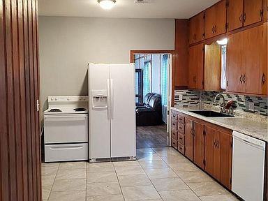 545 W Wood St #103 - Photo 5 of 26
