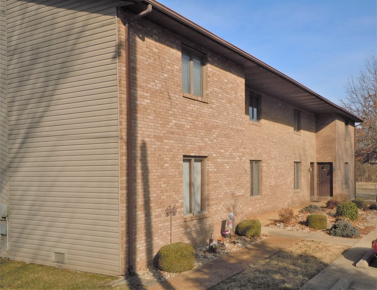 2003 Park Street - Photo 2 of 12