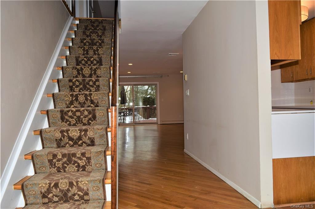 99 Brush Hollow Close - Photo 2 of 24