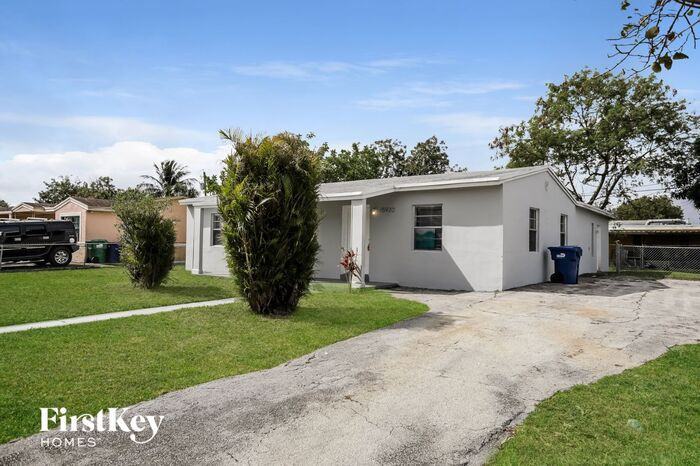 15920 Nw 17th Ct - Photo 2 of 15