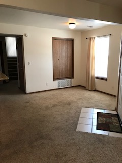 1600 W 4th St #1 - Photo 3 of 13