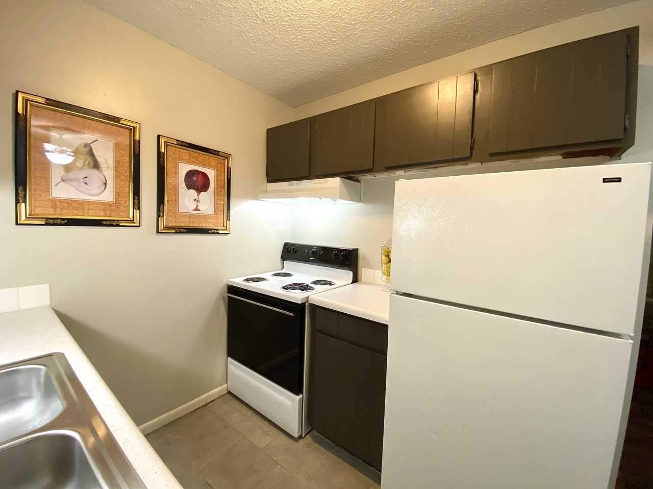 Magnolia Woods - Photo 3 of 40