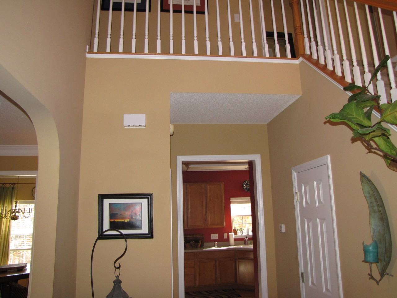 1110 Country Club Dr - Photo 2 of 19