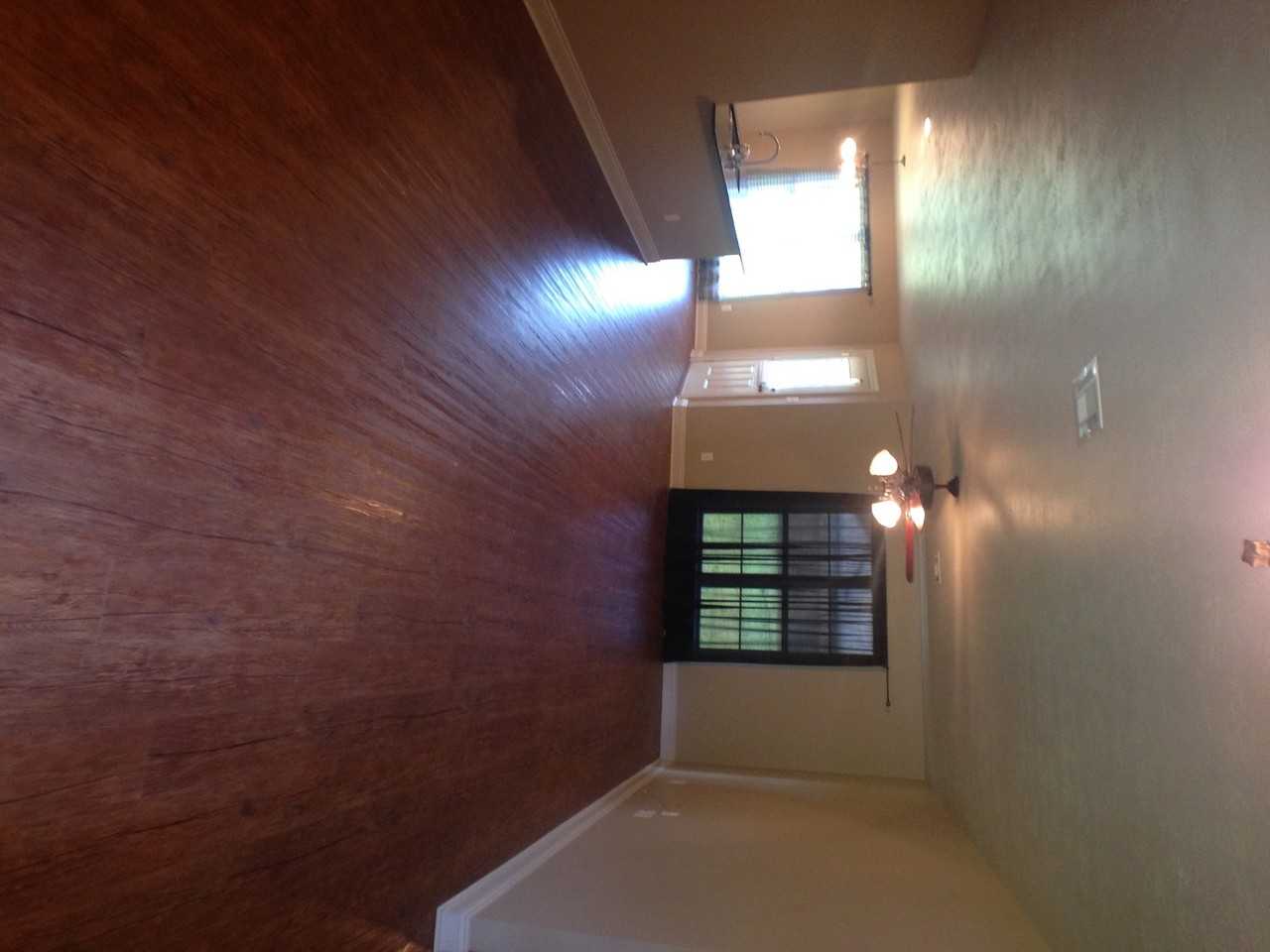 919 You Winn Rd - Photo 2 of 11