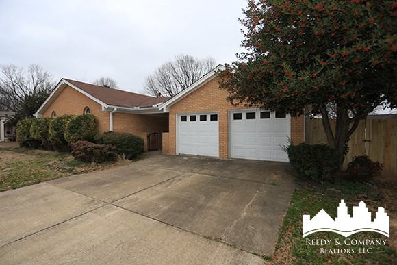 3132 Rosebay Ln - Photo 2 of 24