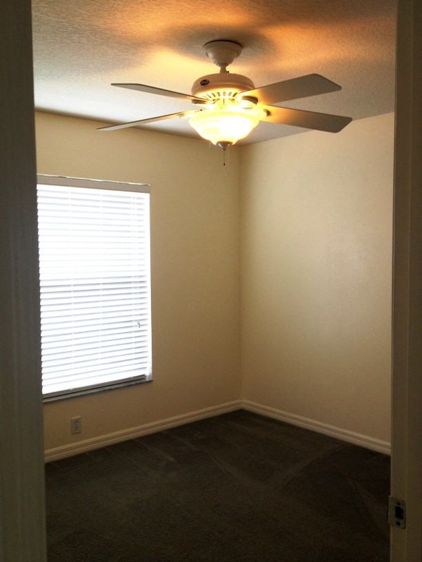 4970 Hidden Creek Rd - Photo 3 of 20