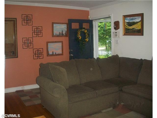 4019 Crutchfield St - Photo 2 of 9