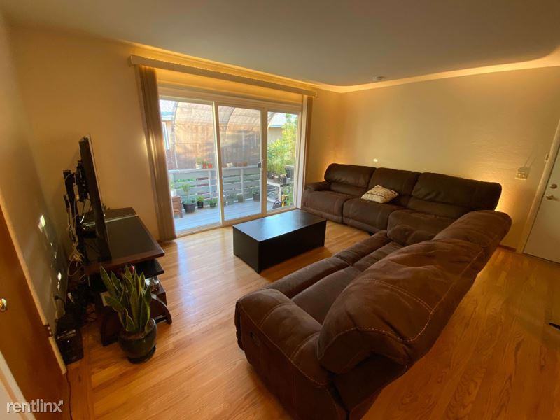 685 Roble Ave #6 - Photo 3 of 8