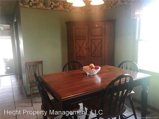1842 N Ingleside Farm Rd - Photo 3 of 21