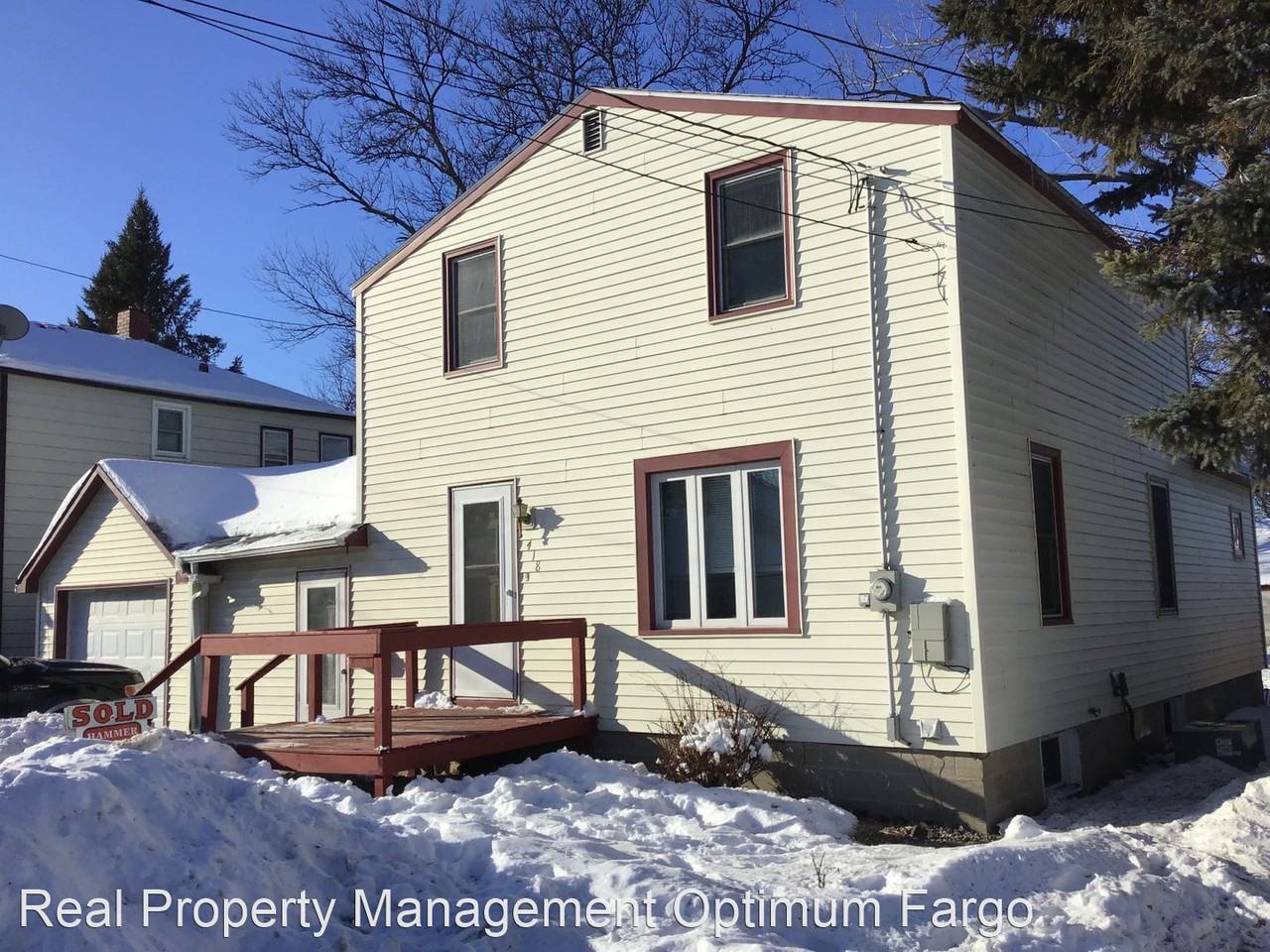 418 9 1/2 St N - Photo 2 of 14