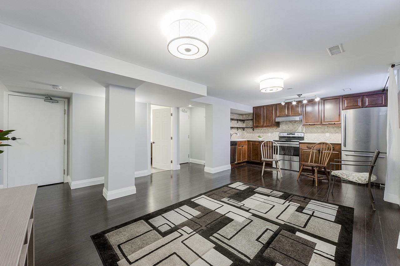 38 Park St - Photo 2 of 31