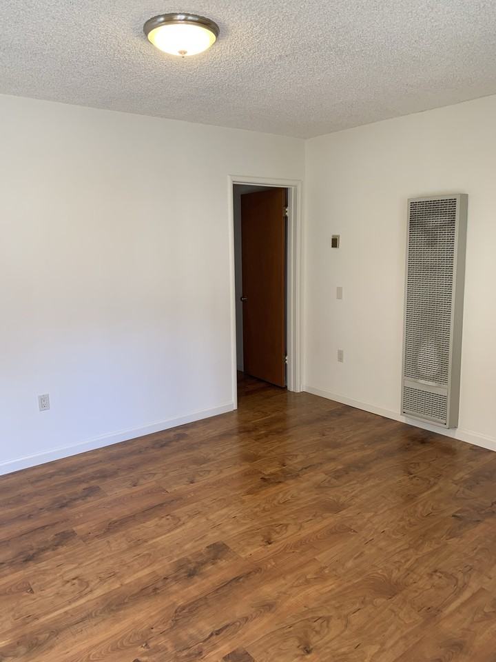 473 Webster Street - Photo 2 of 13