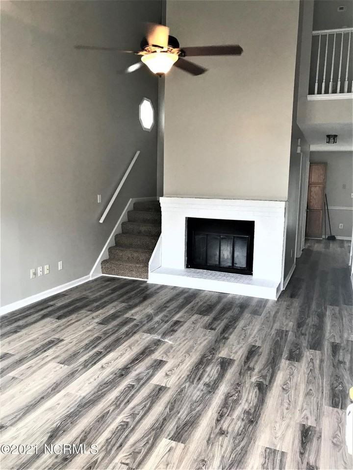 309 Bracken Place - Photo 2 of 8