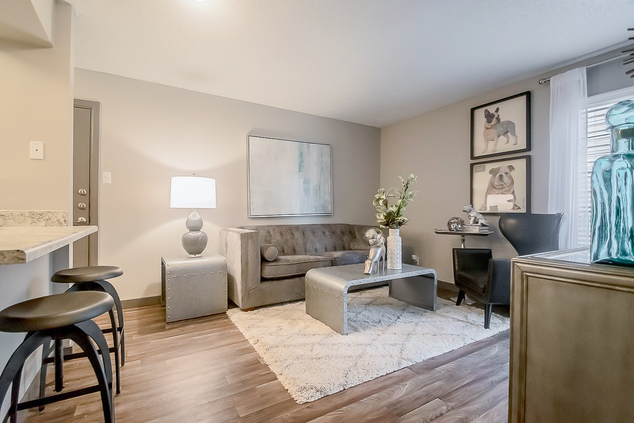 Tuscany Park Apartments - Photo 5 of 50