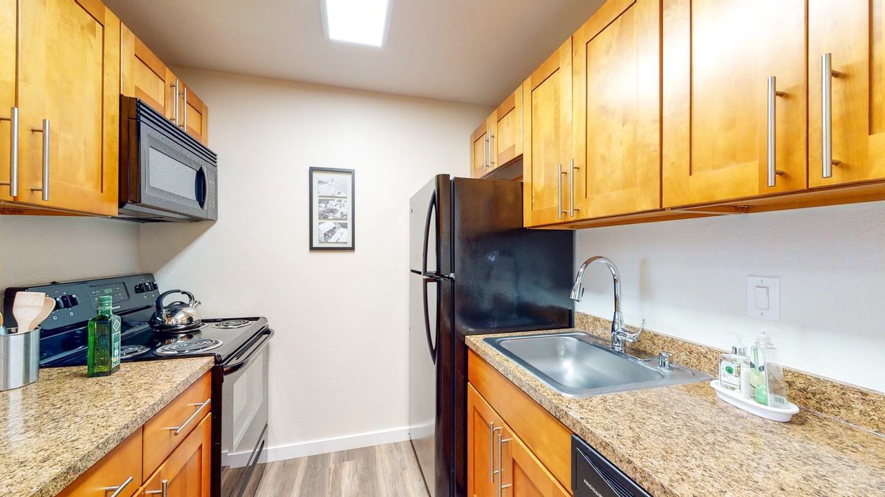 Park 212 Apartment Homes - Photo 7 of 32