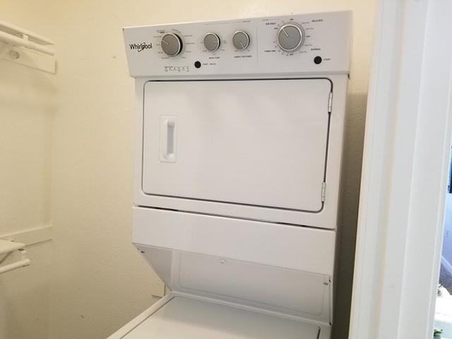 520 N Mesa Dr - Photo 3 of 32