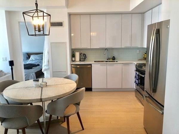 10 Park Lawn Road #3510