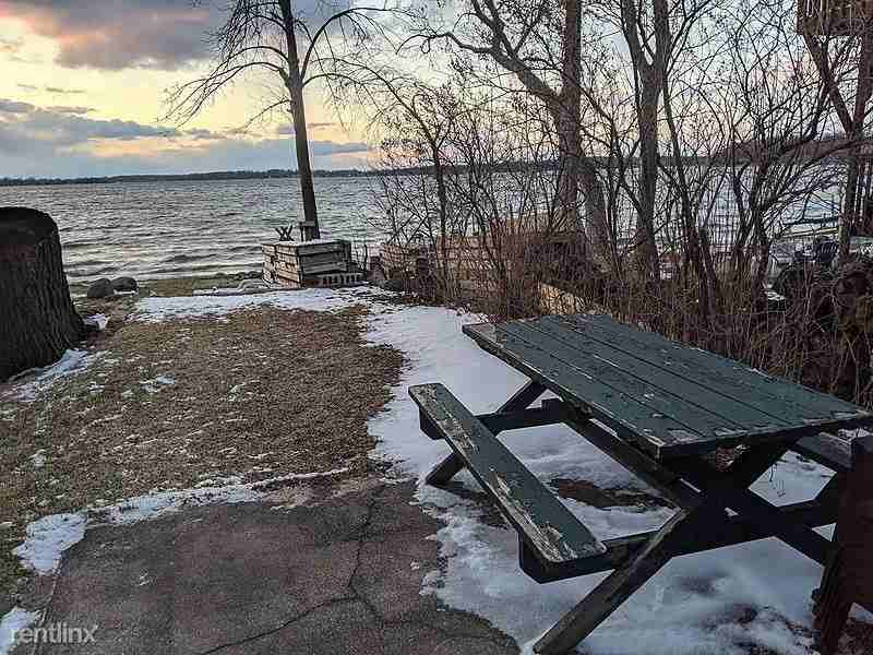 21021 Juno Ave N - Photo 2 of 8