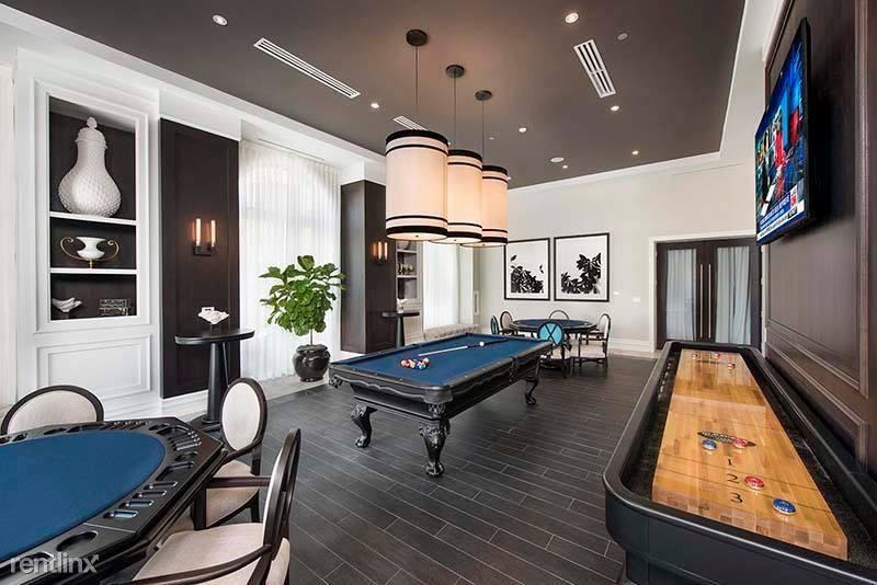 303 Harbour Place Dr Ph - Photo 2 of 19