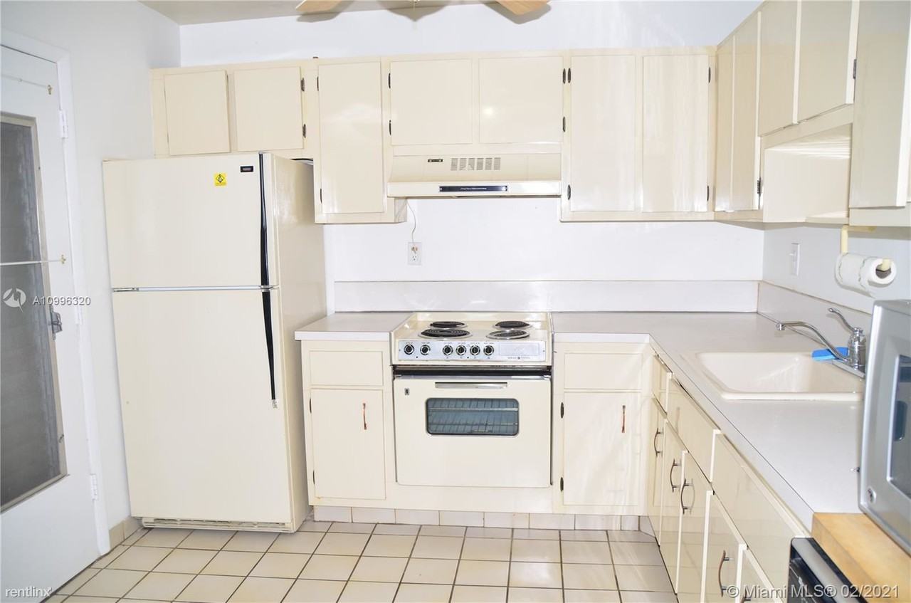 5401 Sw 77th Ct #108E - Photo 3 of 6