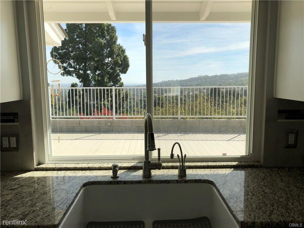 5028 Willow Wood Rd - Photo 2 of 10