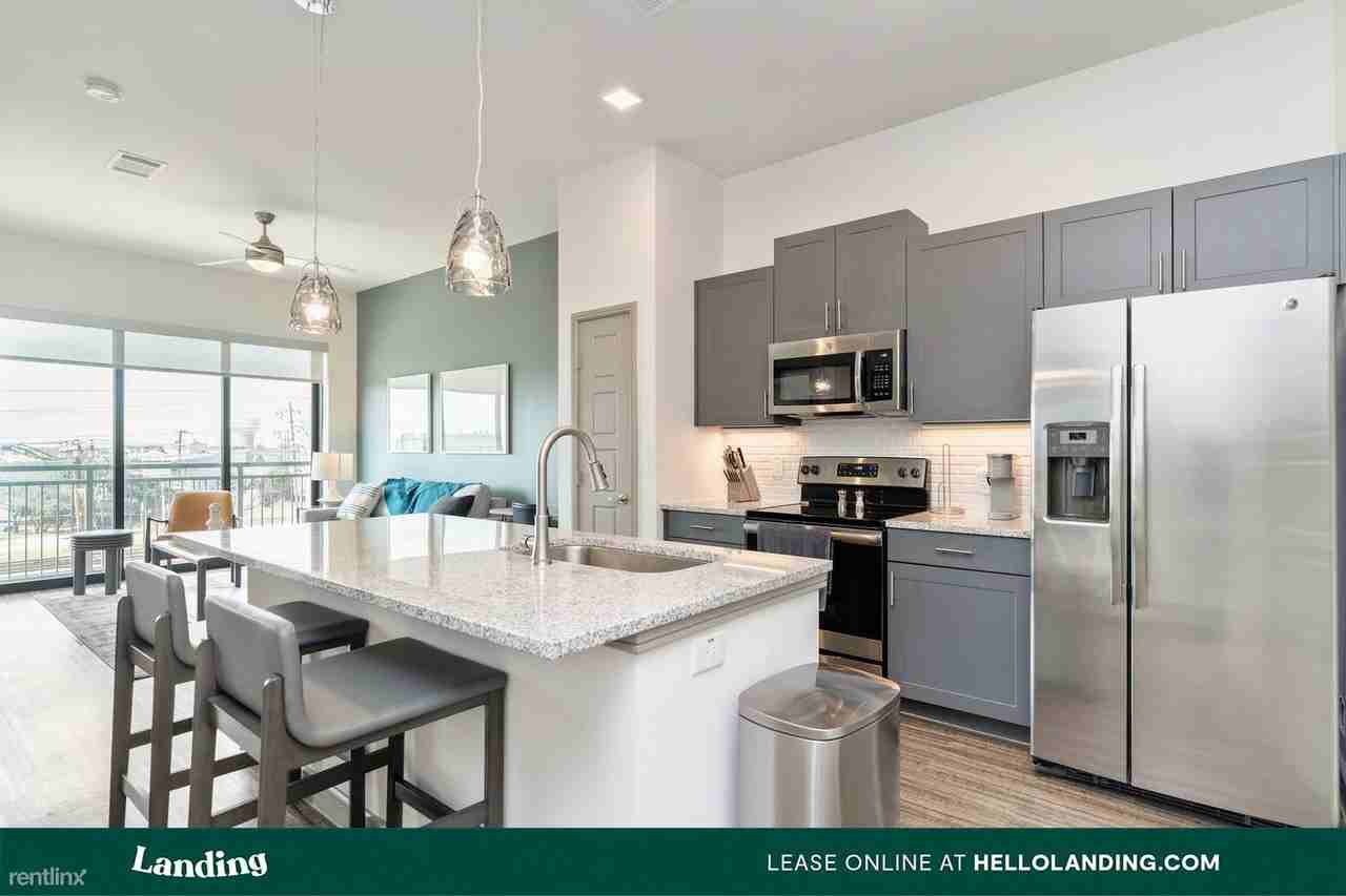 Landing Furnished Apartment The Falls Round Rock - Photo 2 of 50