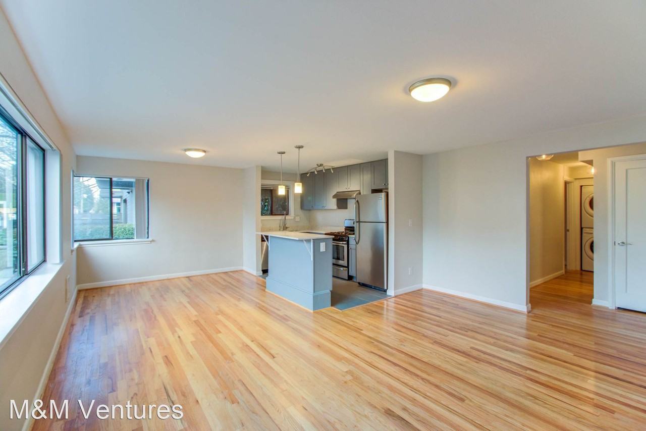 1418 2nd Ave W - Photo 2 of 41