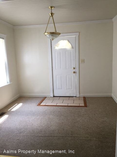 3233 Culbreth Rd - Photo 2 of 18